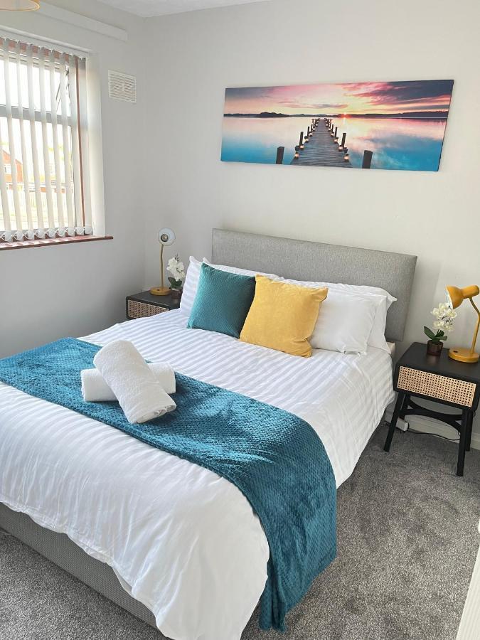 Hilltop Place Suites Near Doncaster Racecourse Eksteriør billede