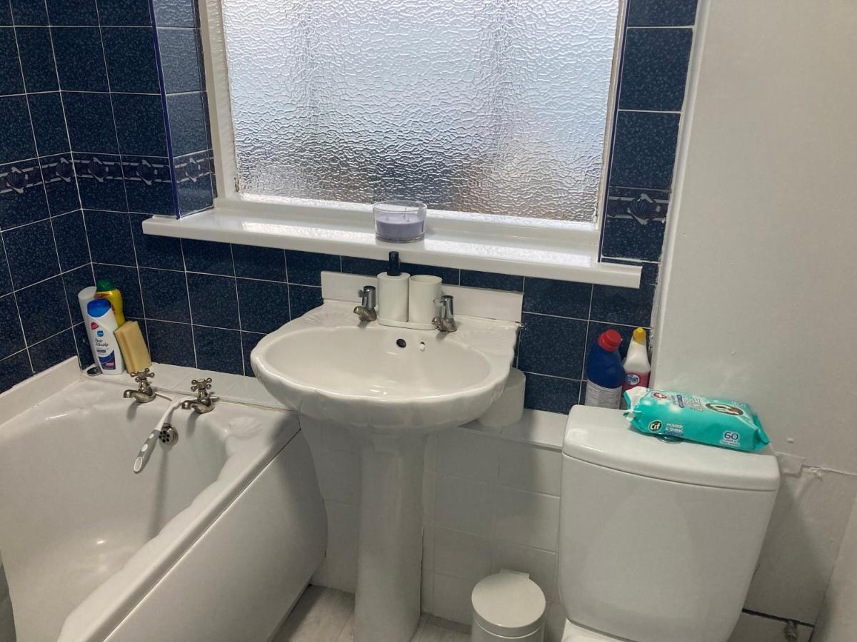 Hilltop Place Suites Near Doncaster Racecourse Eksteriør billede