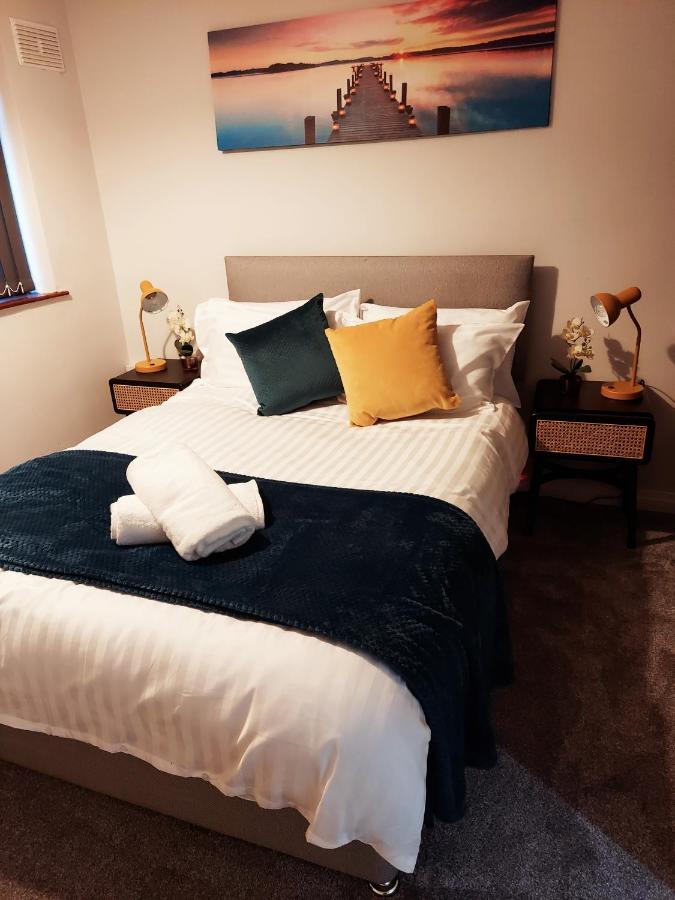 Hilltop Place Suites Near Doncaster Racecourse Eksteriør billede