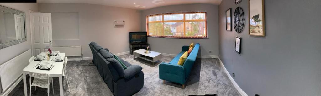Hilltop Place Suites Near Doncaster Racecourse Eksteriør billede