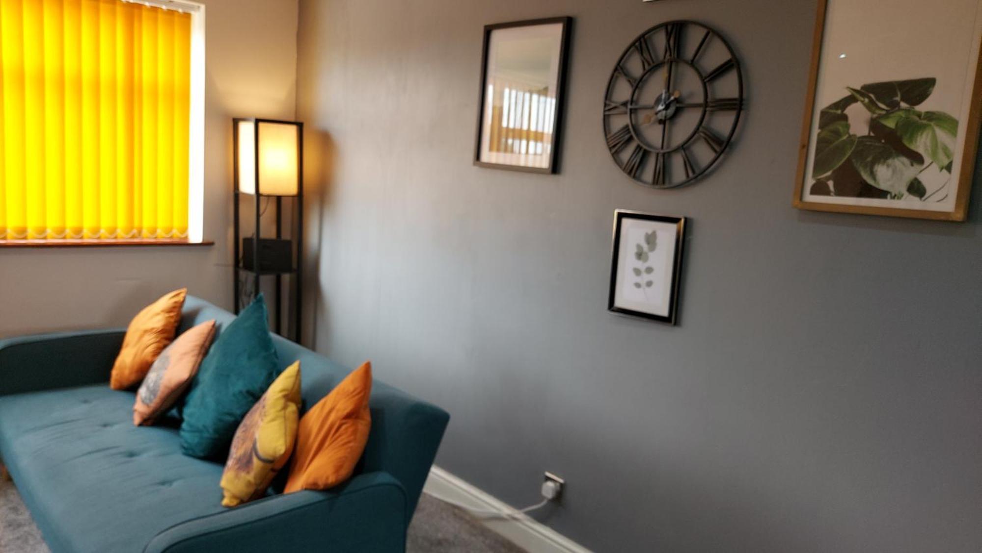 Hilltop Place Suites Near Doncaster Racecourse Eksteriør billede